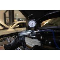 Pompe &agrave; vide/pression Silverline Duraquip Inc