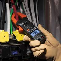 Trousse dessai &eacute;lectrique avec pince-m&egrave;tre Duraquip Inc