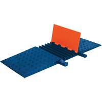 Protecteur de c&acirc;bles Guard Dog, 5 canaux, 20" lo x 50" la x 1,88" h Duraquip Inc