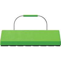 Cale de roue pour avion Checkers Safety SafeRay avec poign&eacute;e &agrave; c&acirc;ble & patin en caoutchouc, Ur&eacute;thane, Vert fluorescent, 24" la x 8" p x 6" h Duraquip Inc