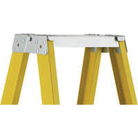 6600 Series Industrial Heavy-Duty 2-Way Stepladders, Fibreglass, 300 lbs. Capacity, 6' Duraquip Inc