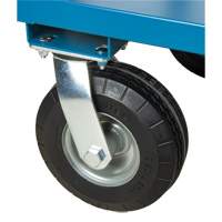  Chariot &agrave; tablettes pour l'ext&eacute;rieur, 3 Tiers, 18" la x 39" h x 33" p, Capacit&eacute; 1200 lb Duraquip Inc