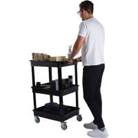 Chariot utilitaire avec tablette &agrave; bordure profonde, 3 tiers, 19" x 39-1/2" x 28-1/4", Capacit&eacute; 330 lb Duraquip Inc