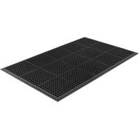 Tapis de s&eacute;rie Competitor, &agrave; fentes, 3' x 5' x 7/8", Noir, Caoutchouc naturel Duraquip Inc