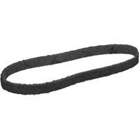 Courroie de conditionnement de surface Scotch-Brite, 1/2" la x 18" lo, Oxyde d'aluminium, Grain Super fin Duraquip Inc