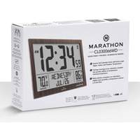 Horloge à réglage automatique à calendrier complet avec de très grands caractères, Numérique, À piles, Brun OR498 | Duraquip Inc