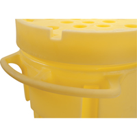 Trousse de lutte contre les d&eacute;versements de premi&egrave;re qualit&eacute;, Universel, Overpack/Baril de r&eacute;cup&eacute;ration, Absorbance de 95 gal. US Duraquip Inc