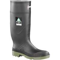 Petrolia Boots, Rubber, Steel Toe, Size 7 Duraquip Inc