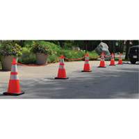 Traffic Cone & Chain Kit, 28", Orange, 4" & 6" Reflective Collar(s) Duraquip Inc