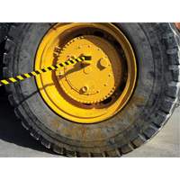 Syst&egrave;me de barri&egrave;re de s&eacute;curit&eacute; HAZLOK, Plastique, Fixation magn&eacute;tique, 30', Ruban Noir et jaune Duraquip Inc