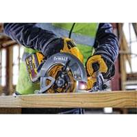 Ensemble scie circulaire sans fil Flexvolt Max** avec frein &eacute;lectrique, 7-1/4", 60 V Duraquip Inc