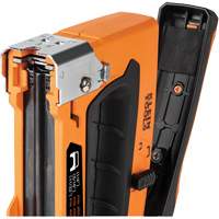 Agrafeuse pour c&acirc;blage libre, Agrafes 5/16"/1/4"/11/32" Duraquip Inc