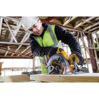 Ensemble de scie circulaire sans balai Flexvolt Max avec frein &eacute;lectrique, 7-1/4", 60 V Duraquip Inc